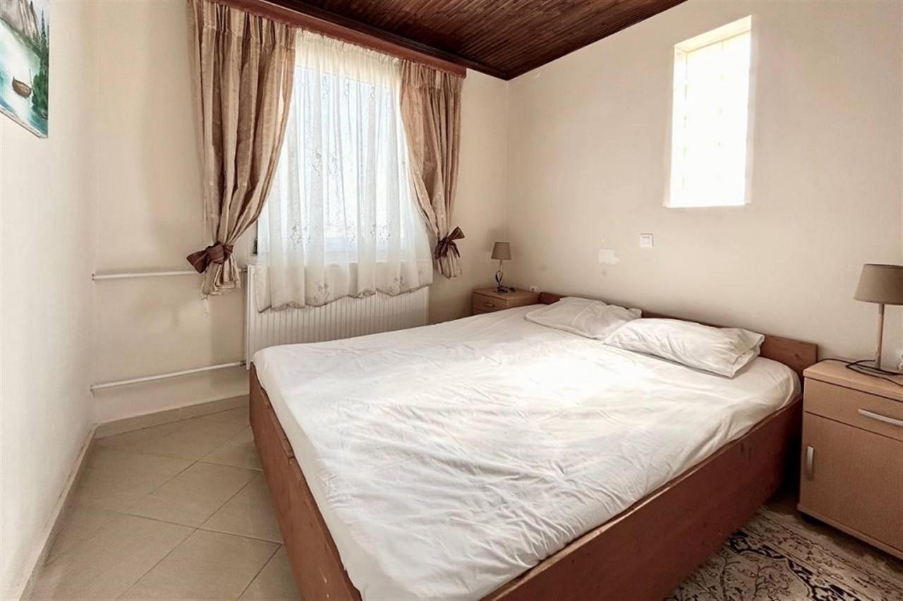Villa Irina, Nea Potidea Kassandra Beach Eksteriør bilde