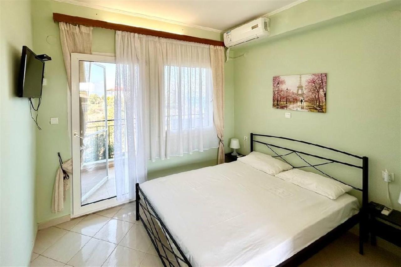 Villa Irina, Nea Potidea Kassandra Beach Eksteriør bilde